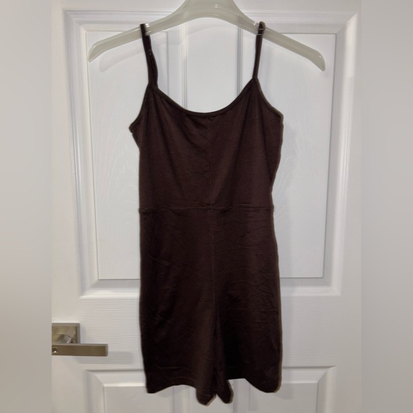 BASIC BODYCON ROMPER - Picture 6 of 11